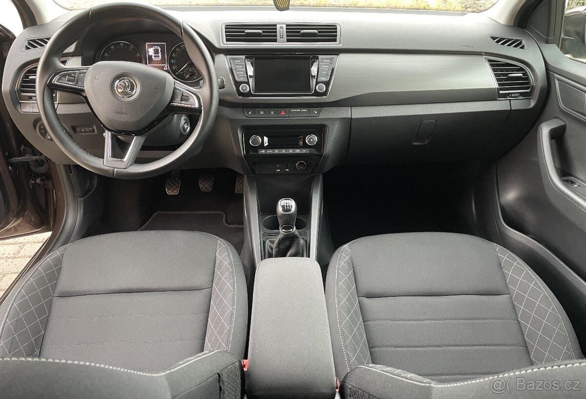 2016 Škoda FABIA - 8