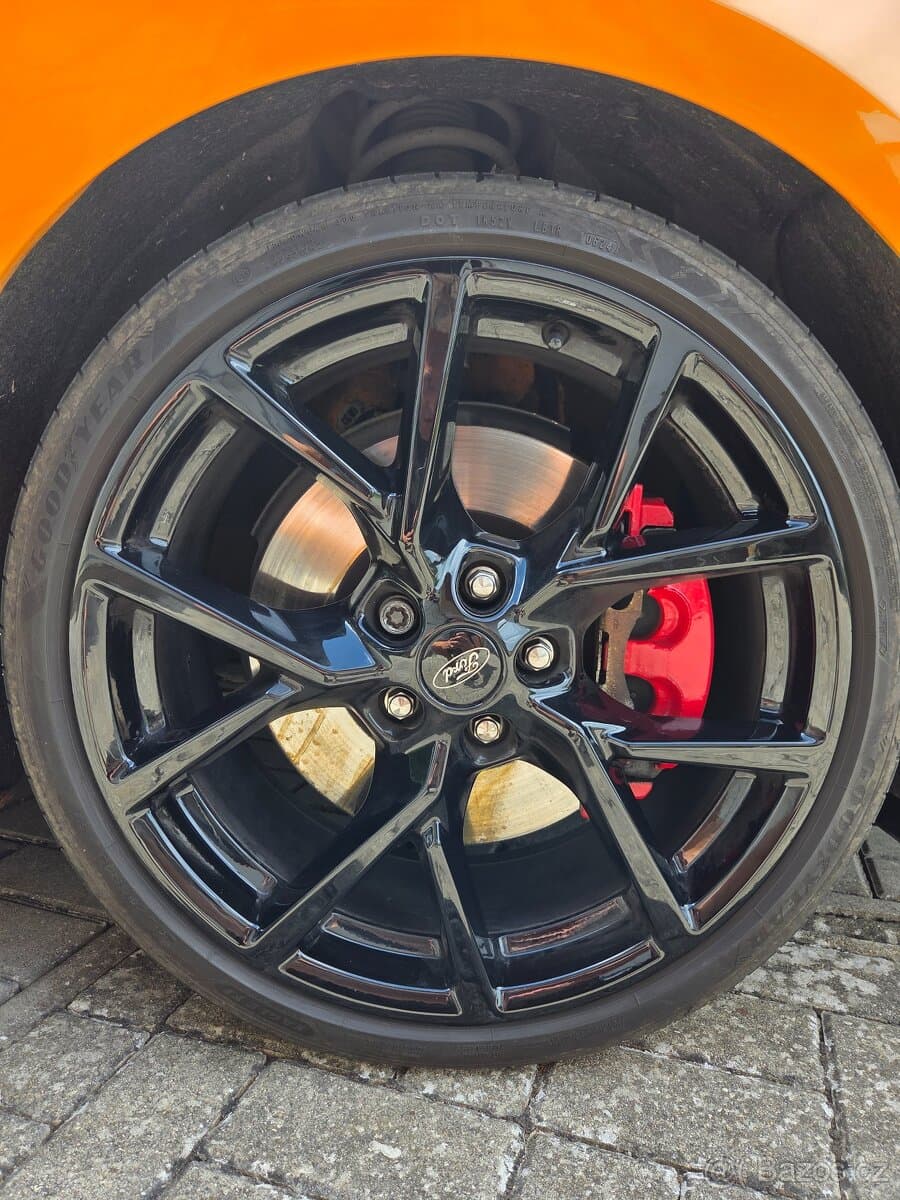 Ford FOCUS - 8