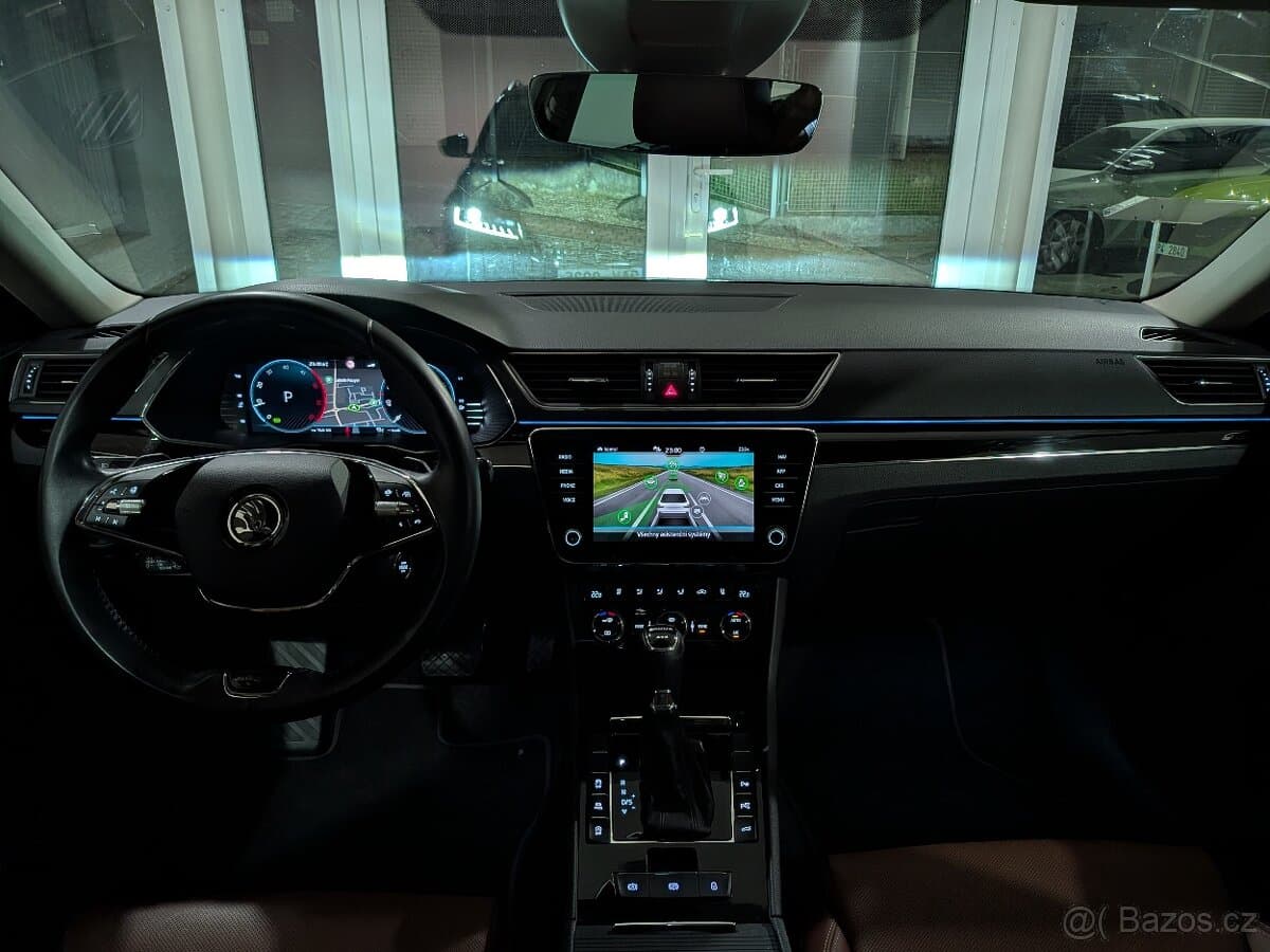 2023 Škoda SUPERB - 8