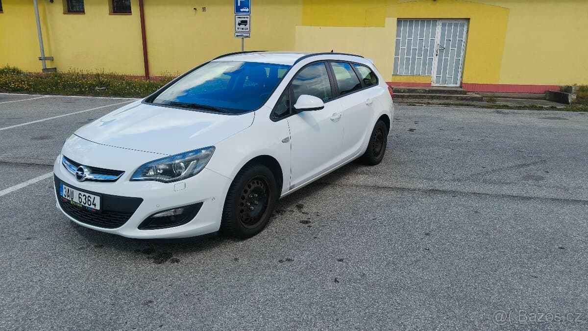 2013 Opel ASTRA - 8