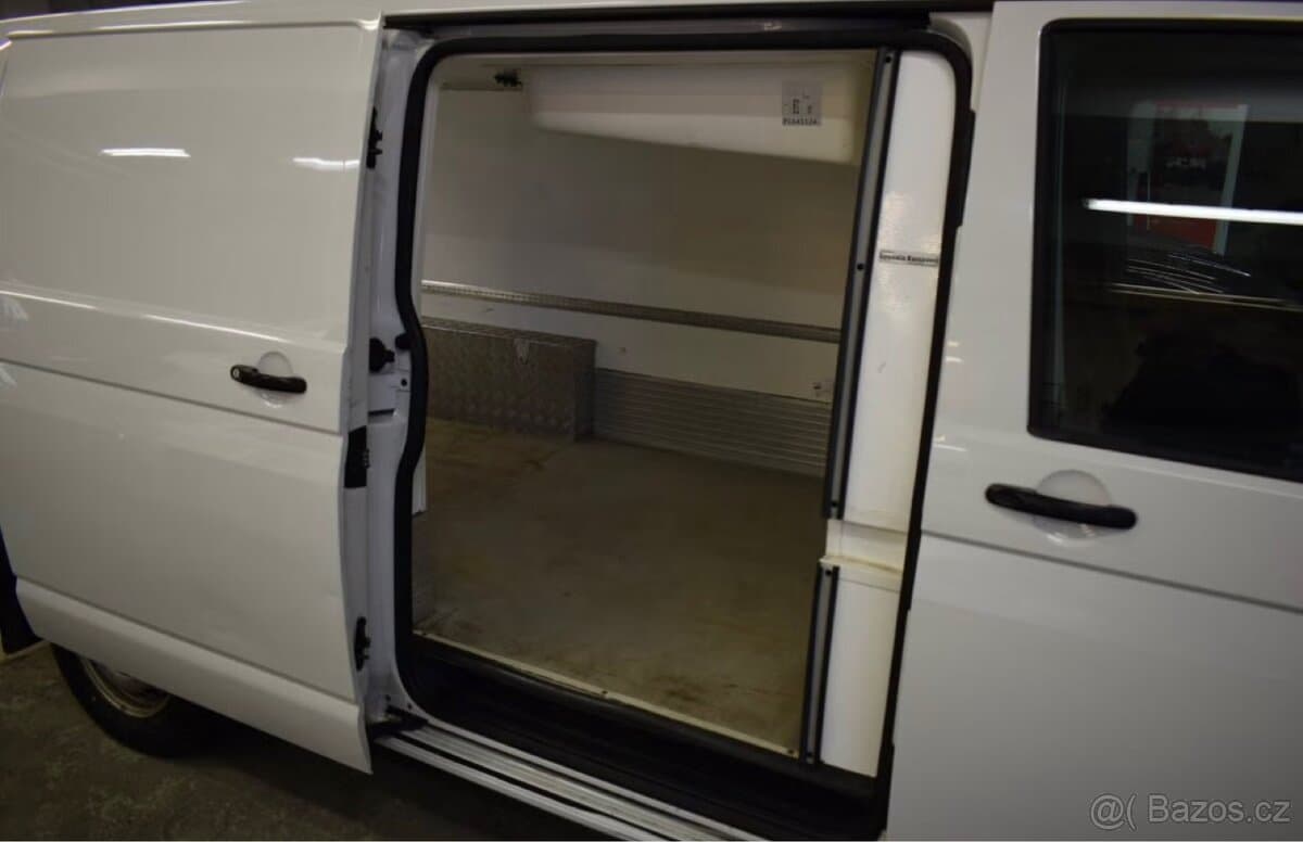 2016 Volkswagen TRANSPORTER - 8