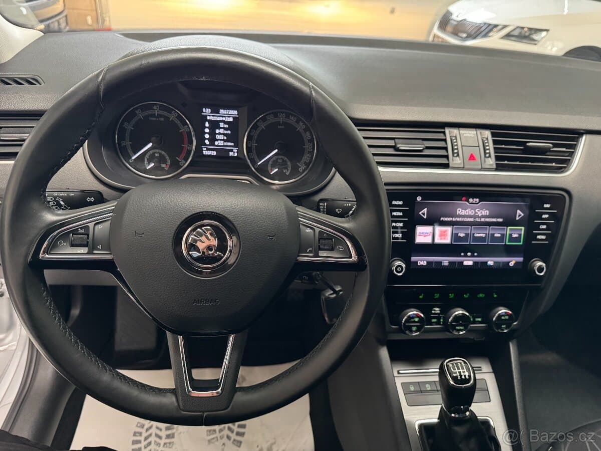 2018 Škoda OCTAVIA - 8