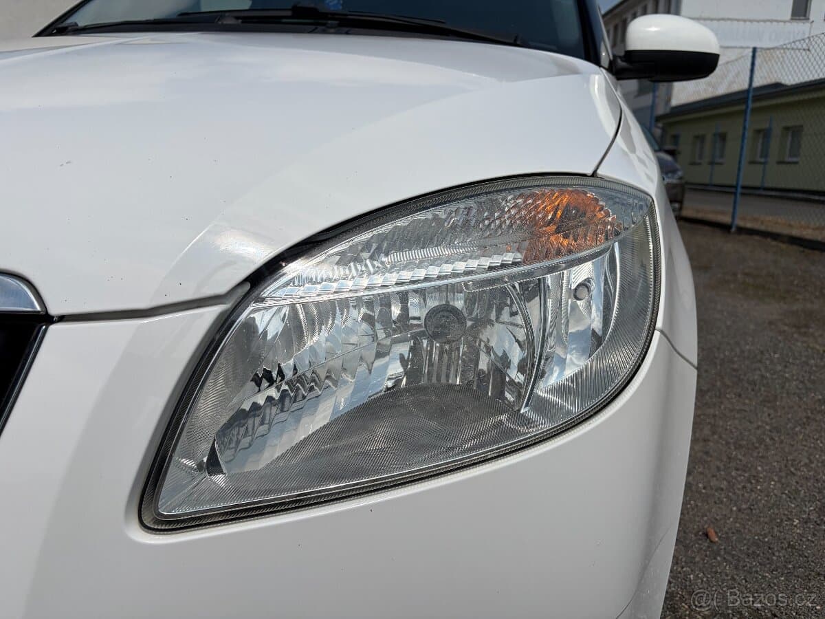 2009 Škoda ROOMSTER - 8