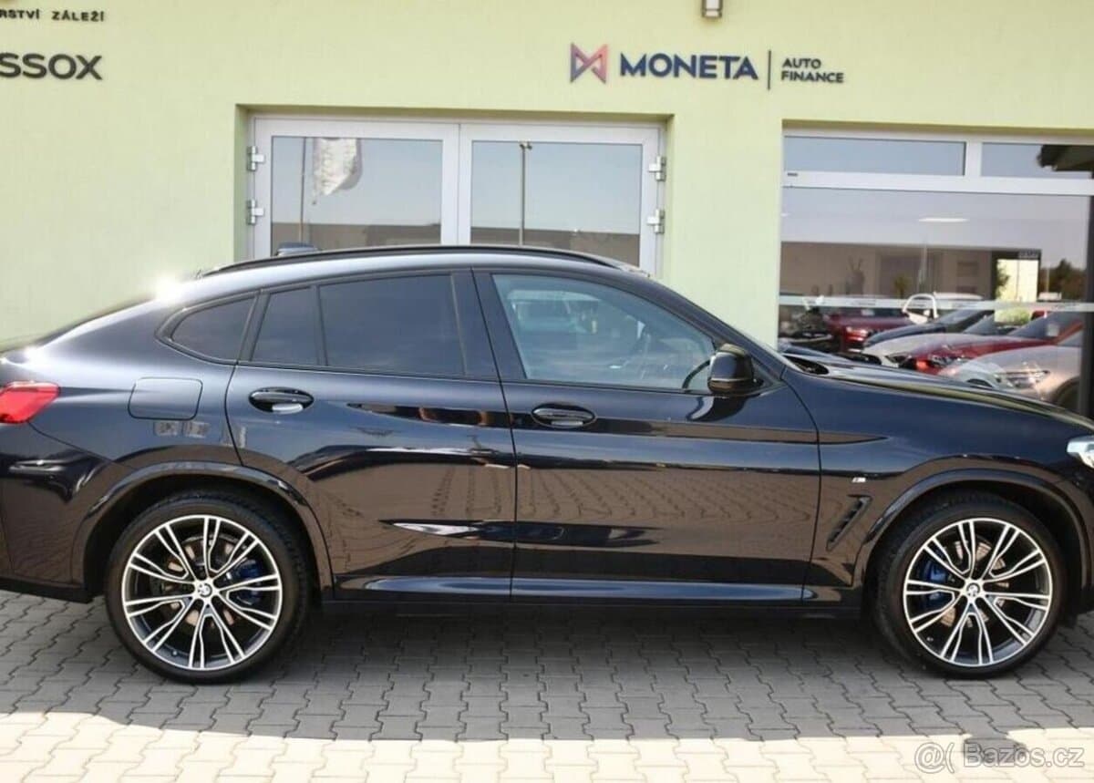 2023 BMW X4 - 8