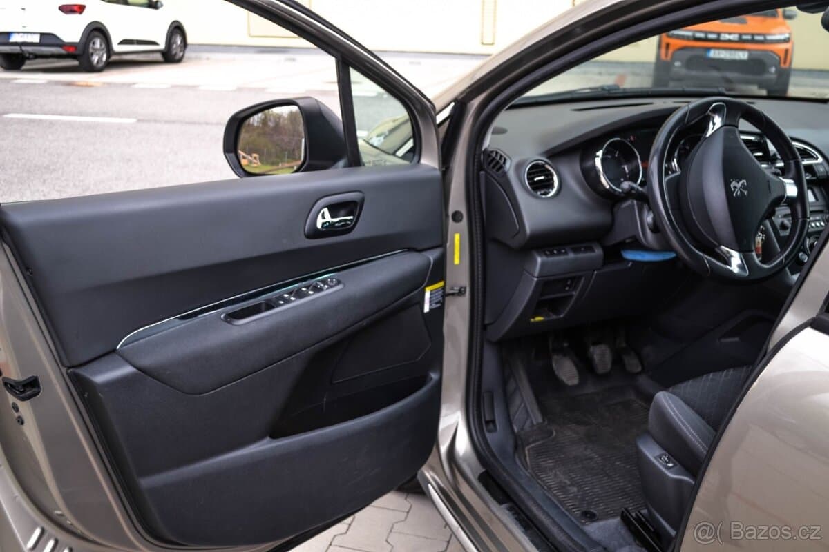 2016 Peugeot 3008 - 8