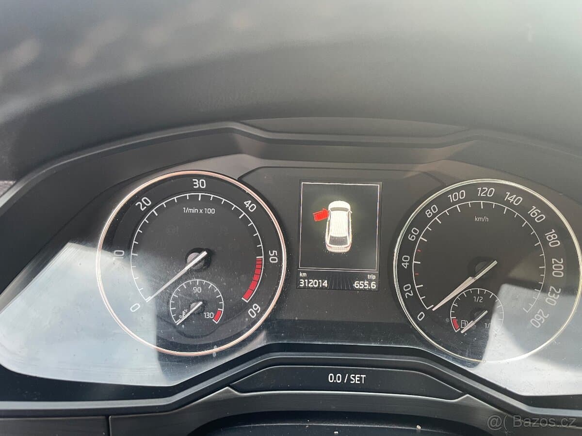 2016 Škoda SUPERB - 8
