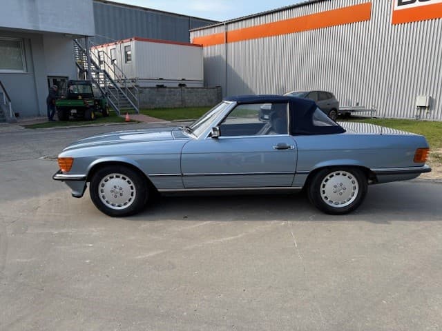 1985 Mercedes-Benz SL - 8