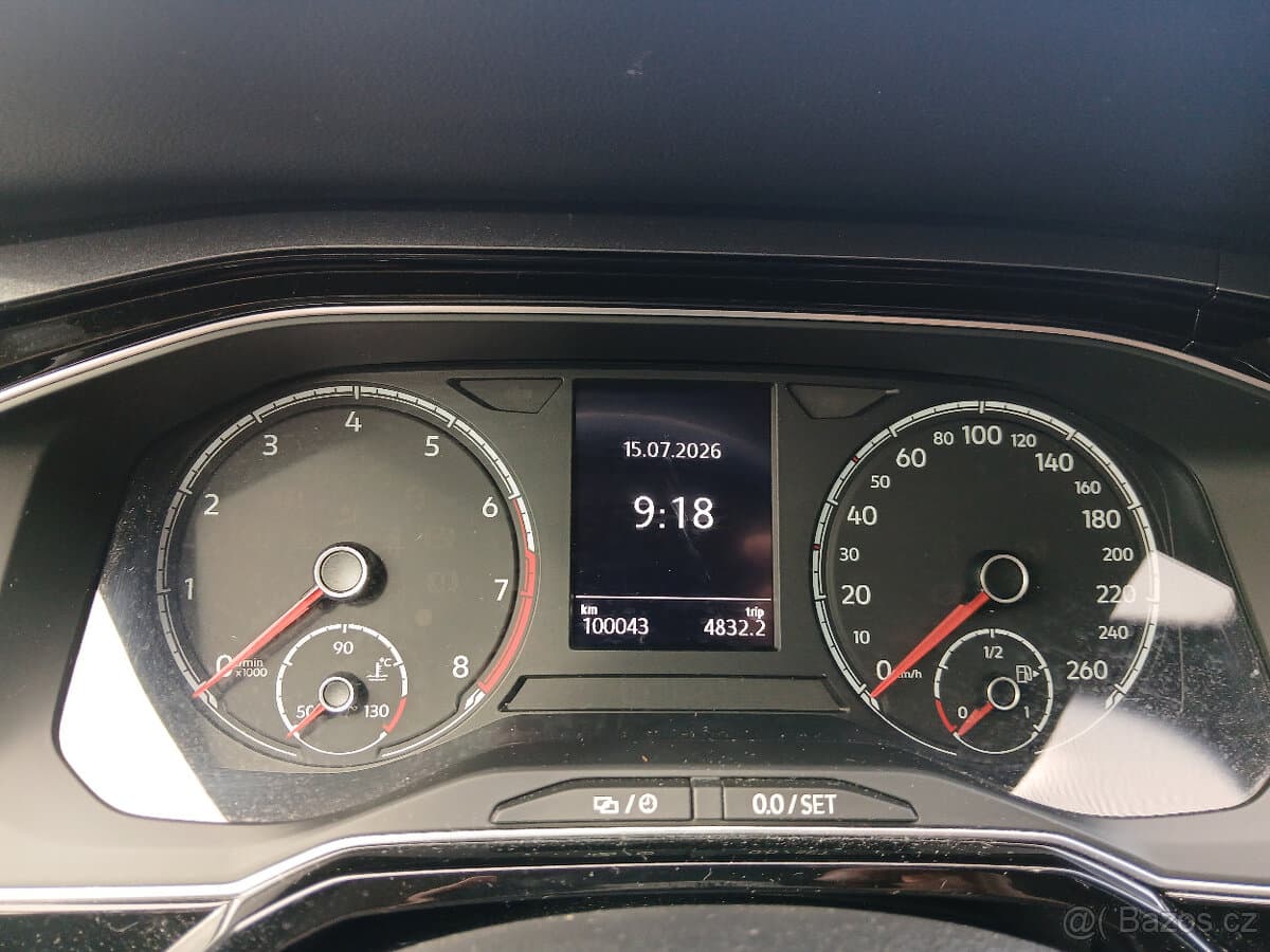2021 Volkswagen POLO - 8