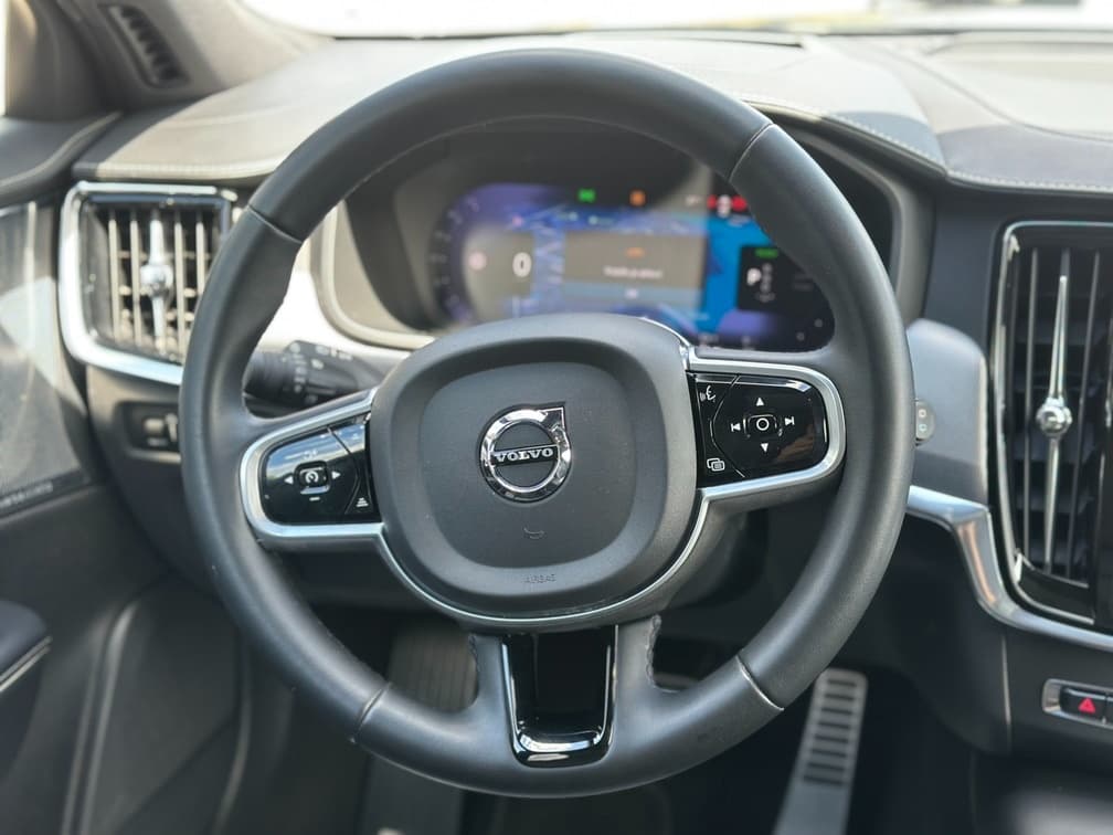 2021 Volvo V90 - 8