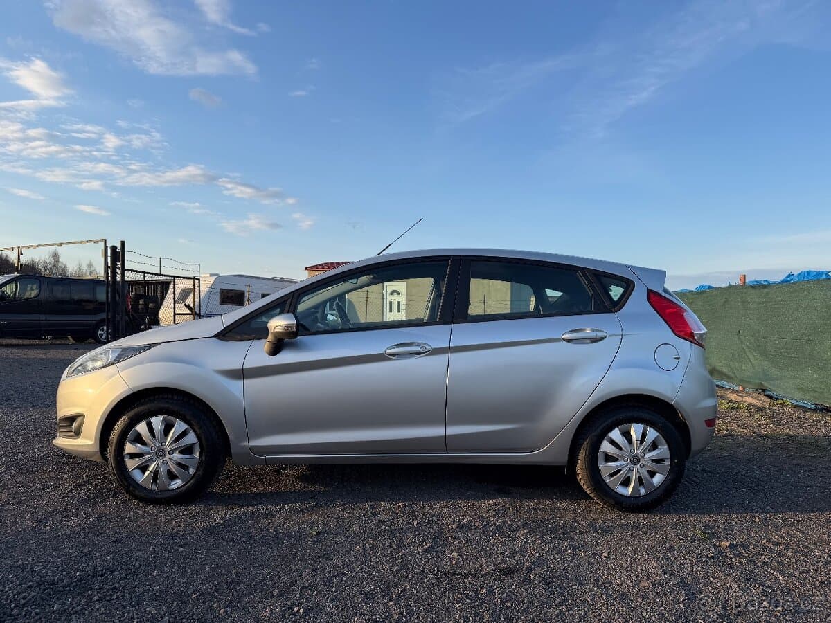 2013 Ford FIESTA - 8