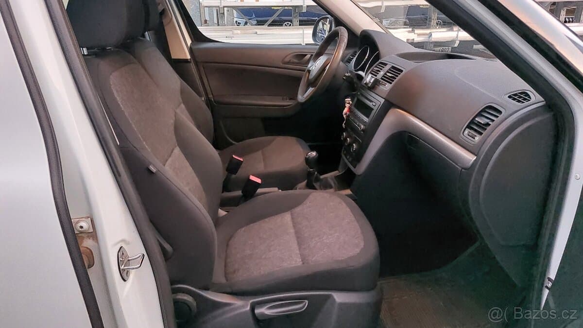 2015 Škoda YETI - 8