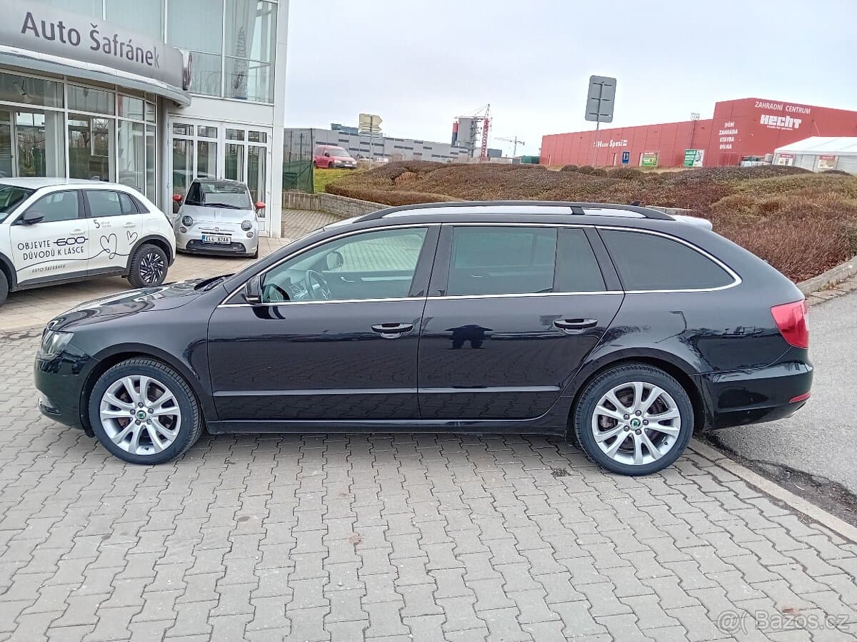 2014 Škoda SUPERB - 8