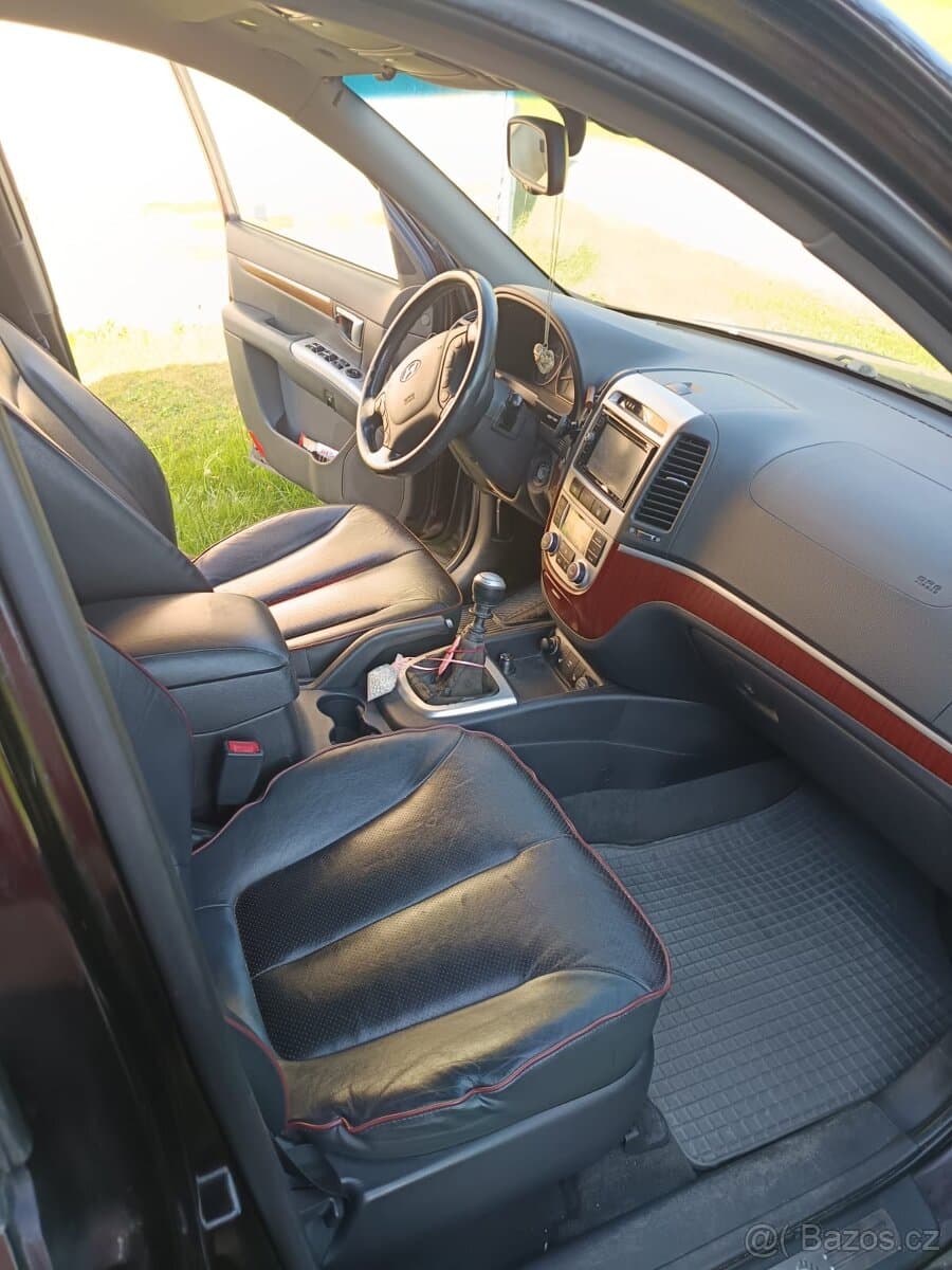 Hyundai SANTA FE - 8
