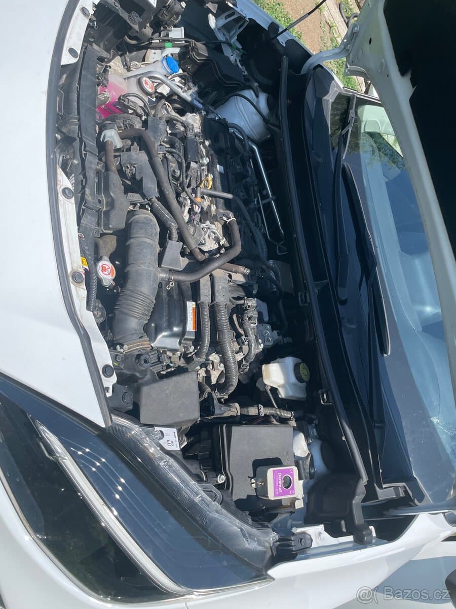 2022 Toyota YARIS - 8