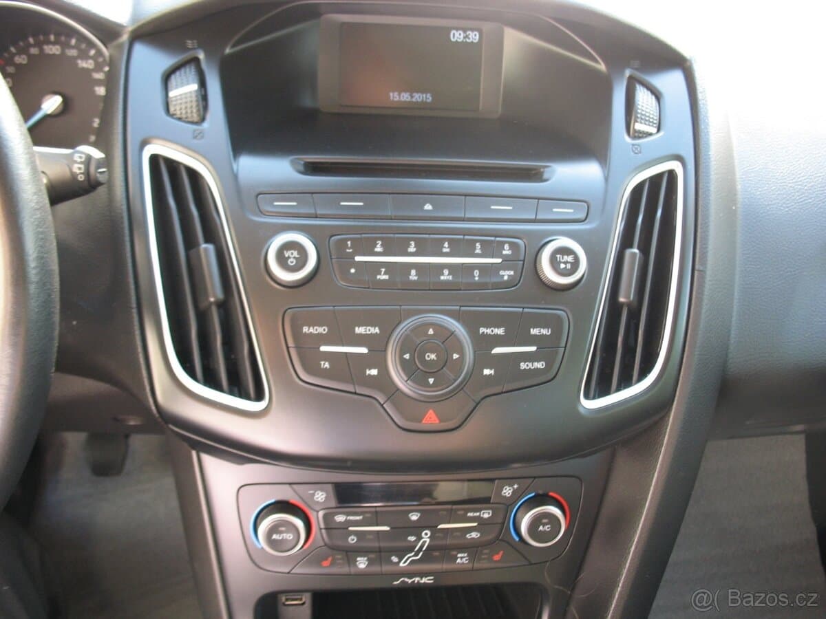 2015 Ford FOCUS - 8