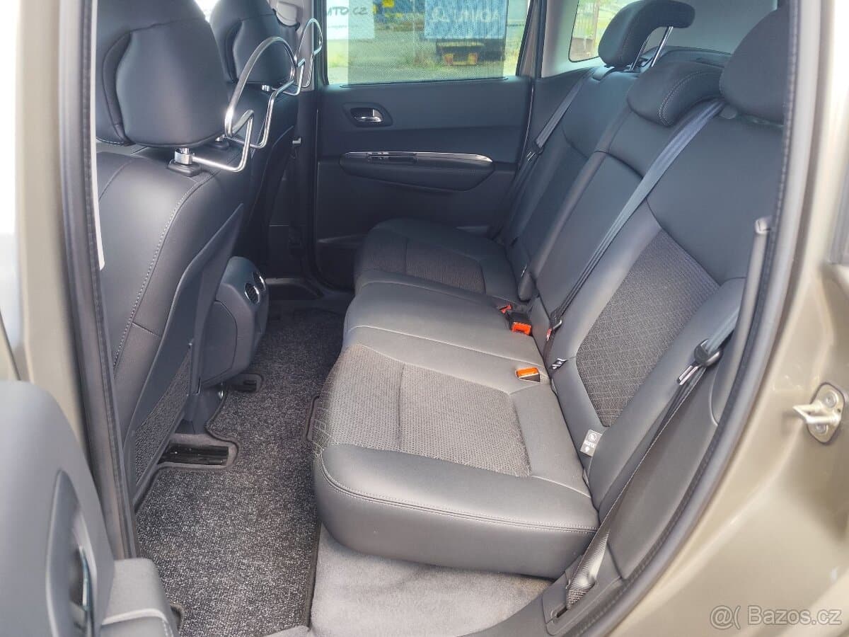 2015 Peugeot 3008 - 8