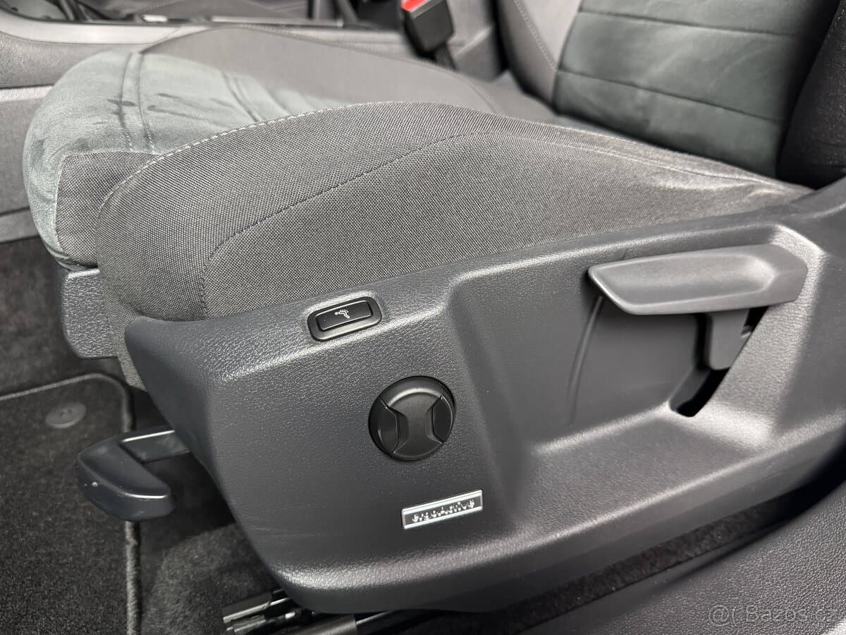 2022 Volkswagen TOURAN - 8