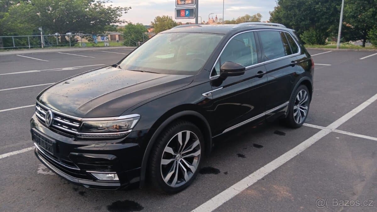 2017 Volkswagen TIGUAN - 8