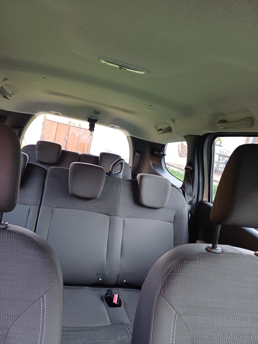 2013 Dacia LODGY - 8
