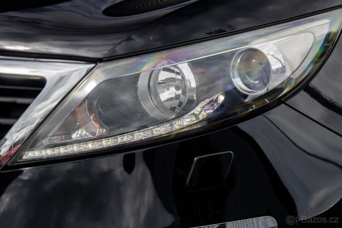 2012 Kia SPORTAGE - 8