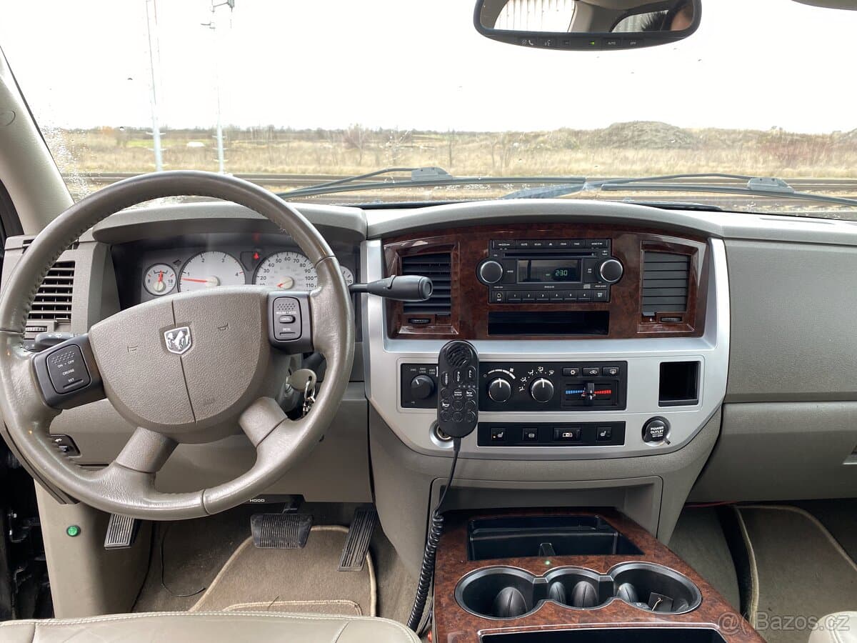 2008 Dodge RAM - 8