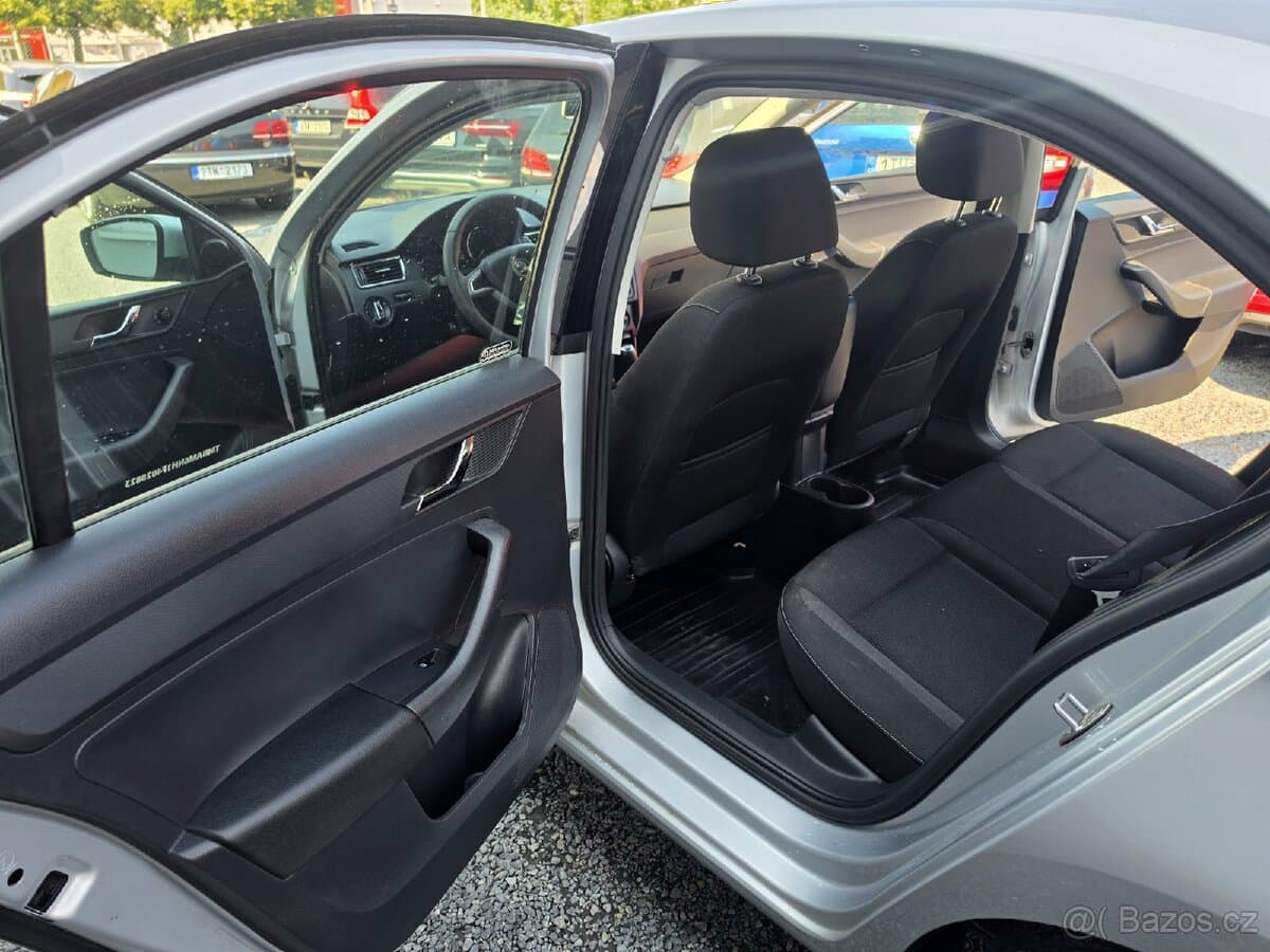 2015 Škoda RAPID - 8