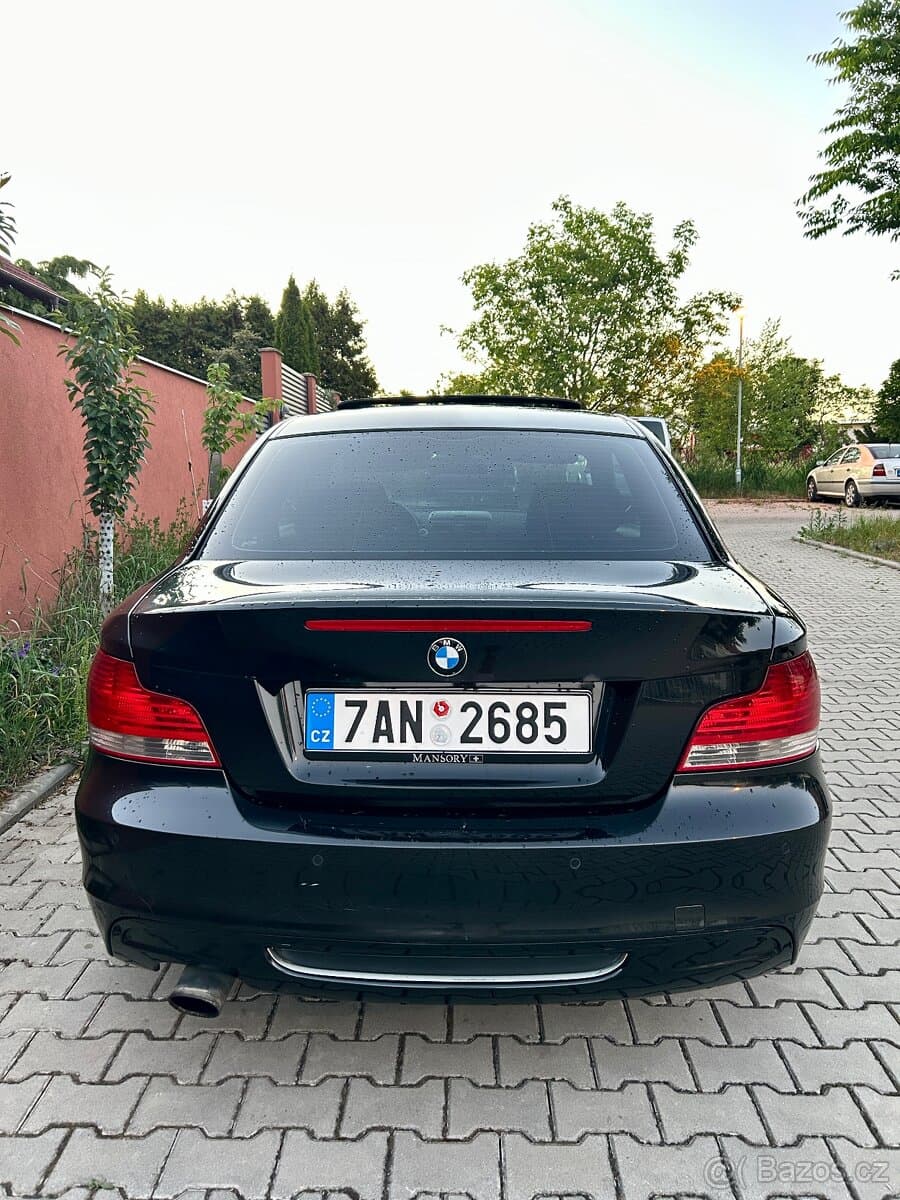 2009 BMW 1-SERIES - 8
