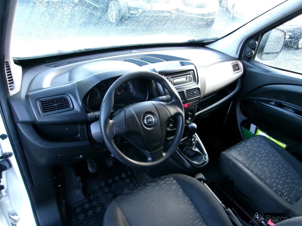 2018 Opel COMBO - 8