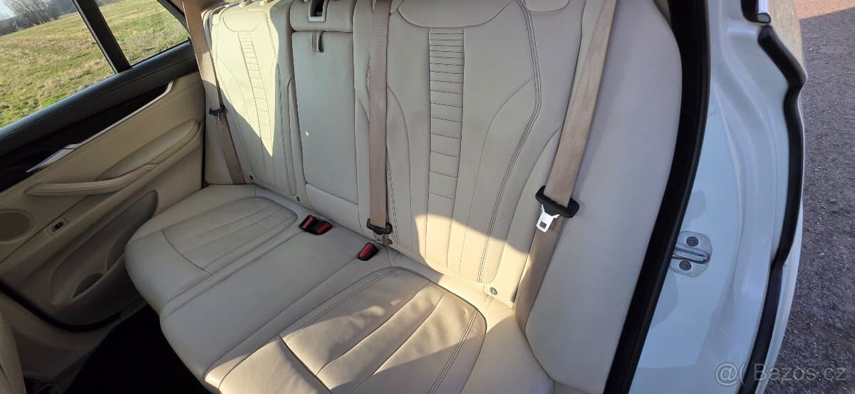 2016 BMW X5 - 8