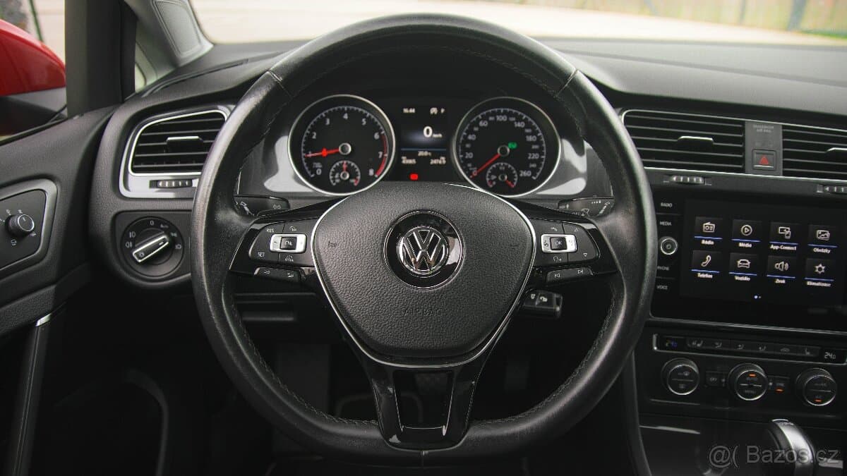 2018 Volkswagen GOLF - 8