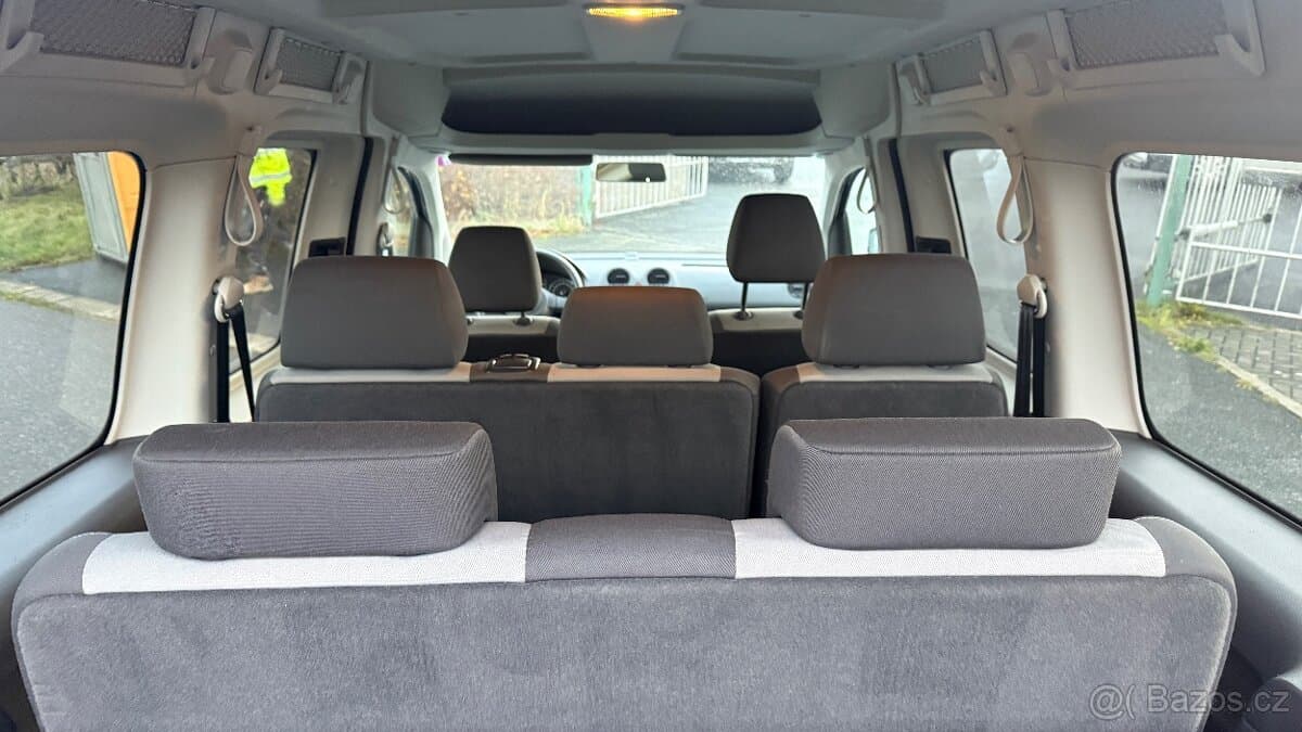 2010 Volkswagen CADDY - 8