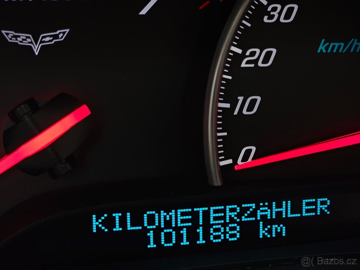 2005 Chevrolet CORVETTE - 8