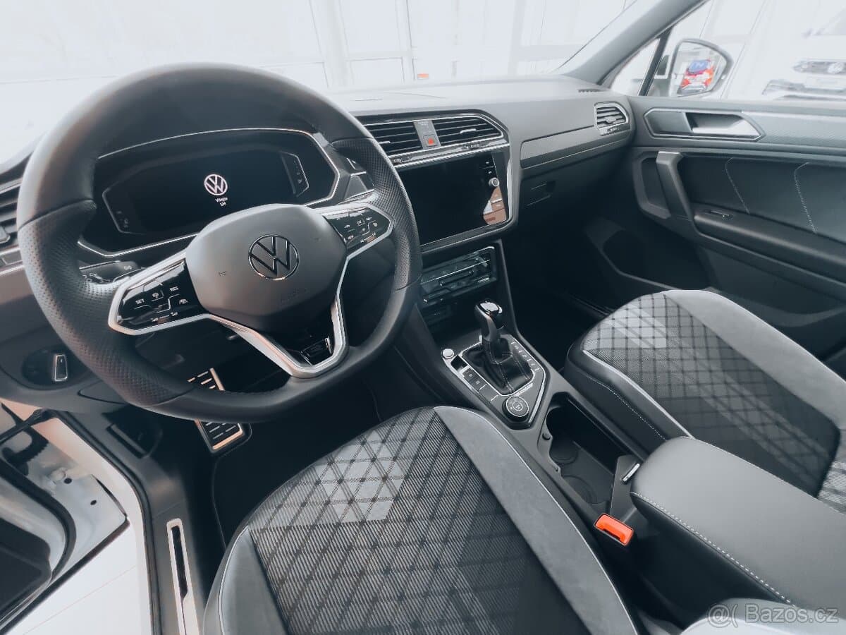 2022 Volkswagen TIGUAN - 8