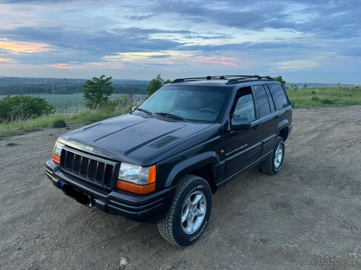 1998 Jeep CHEROKEE - 8