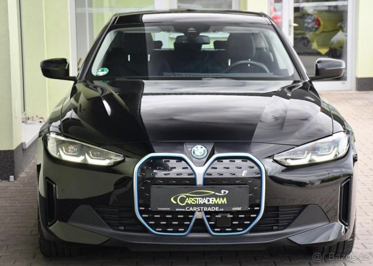 2023 BMW i4 - 8