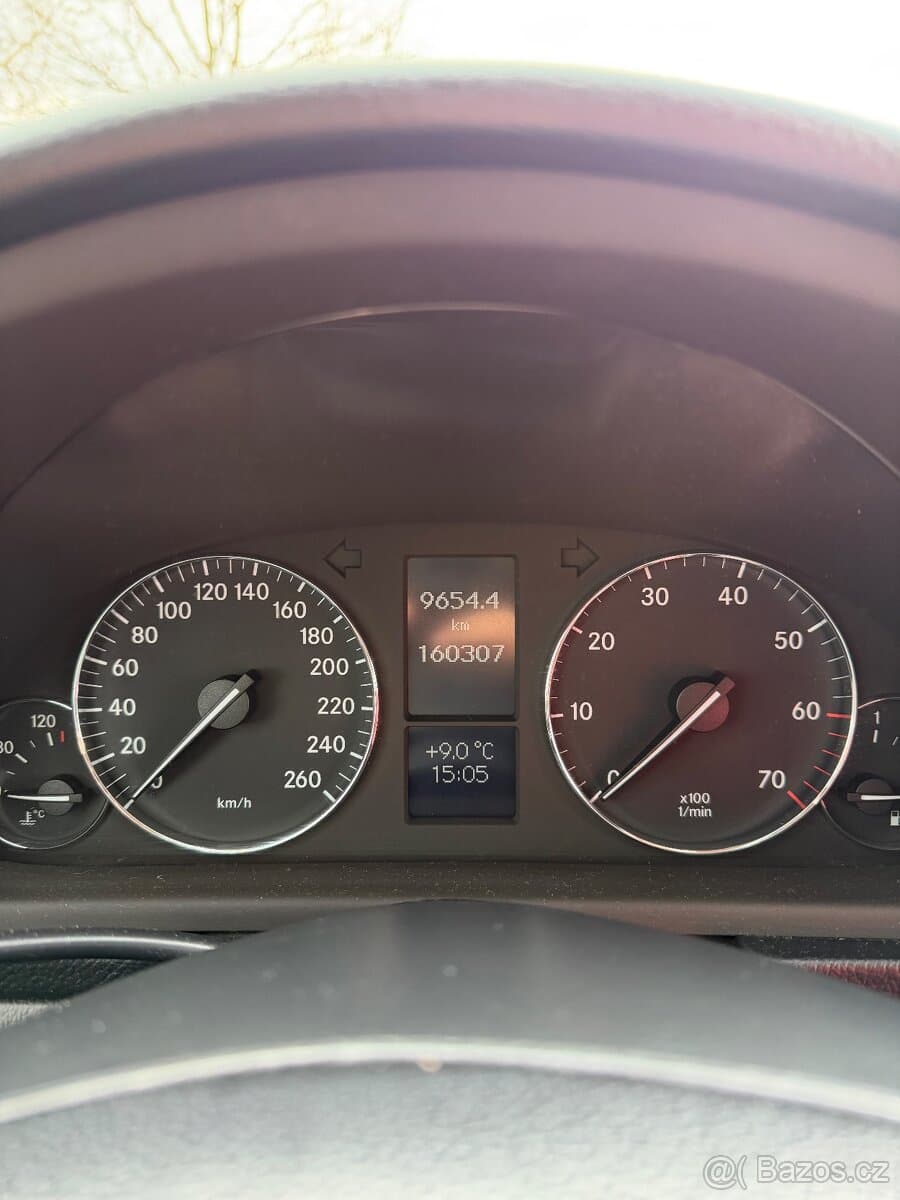 2004 Mercedes-Benz OSTATNÍ - 8