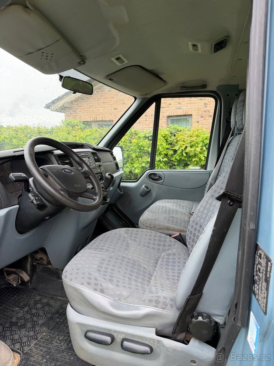 2010 Ford TRANSIT - 8