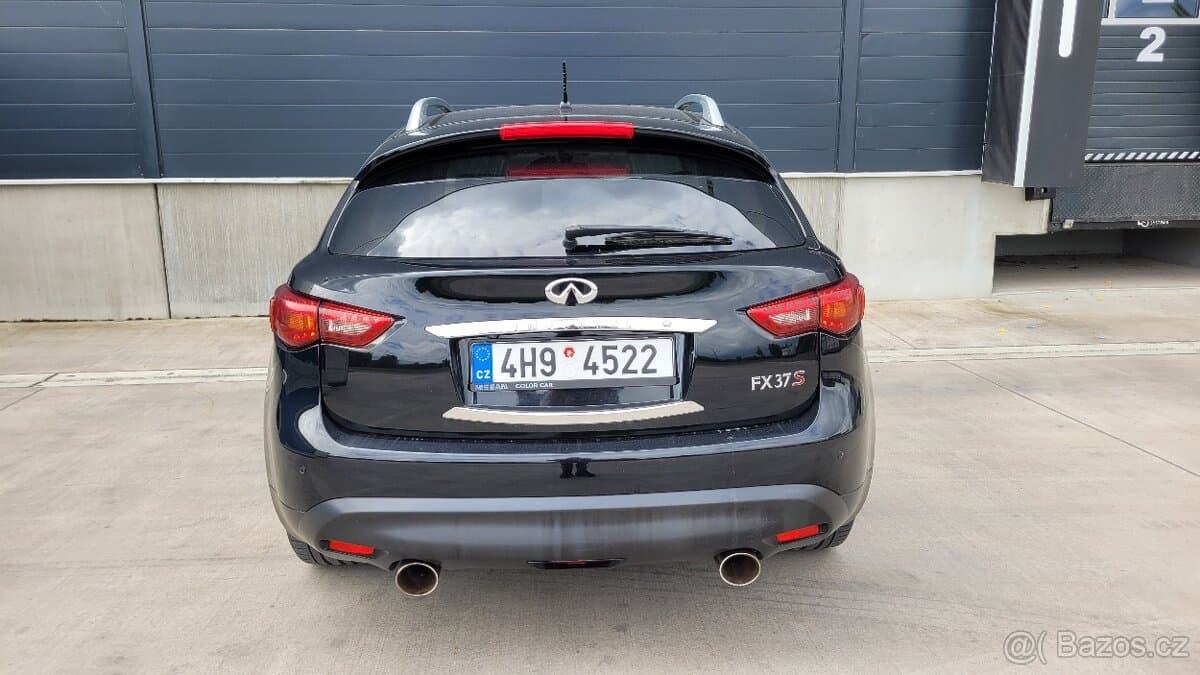 2011 Infiniti FX - 8
