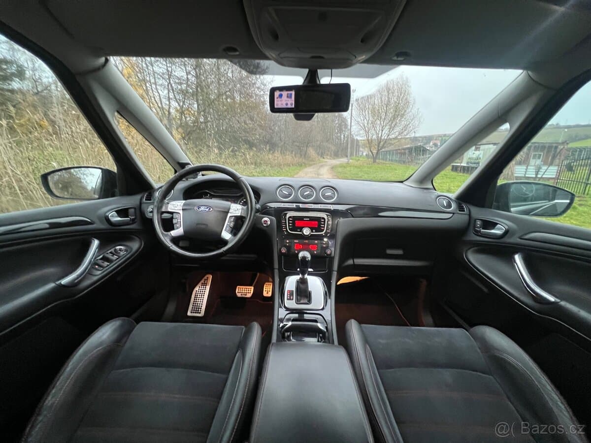 2011 Ford S-MAX - 8