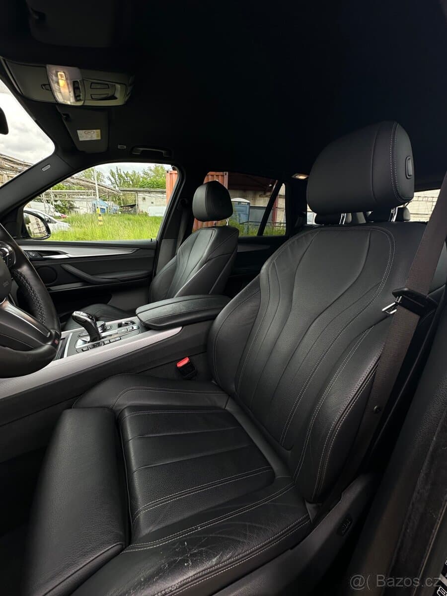 2017 BMW X5 - 8
