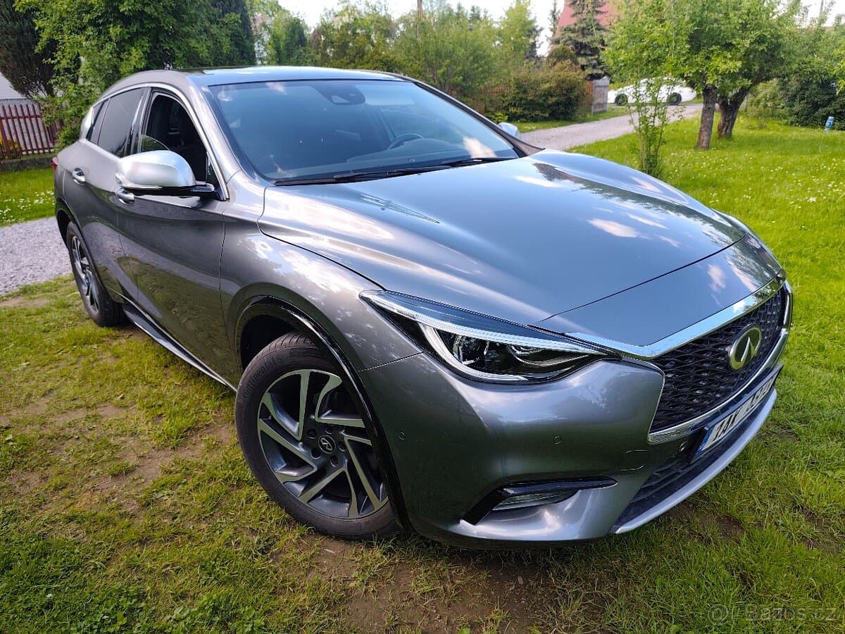 2019 Infiniti Q30 - 8