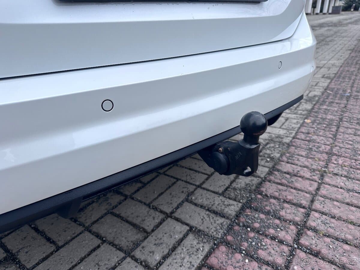 Volkswagen TOURAN - 8