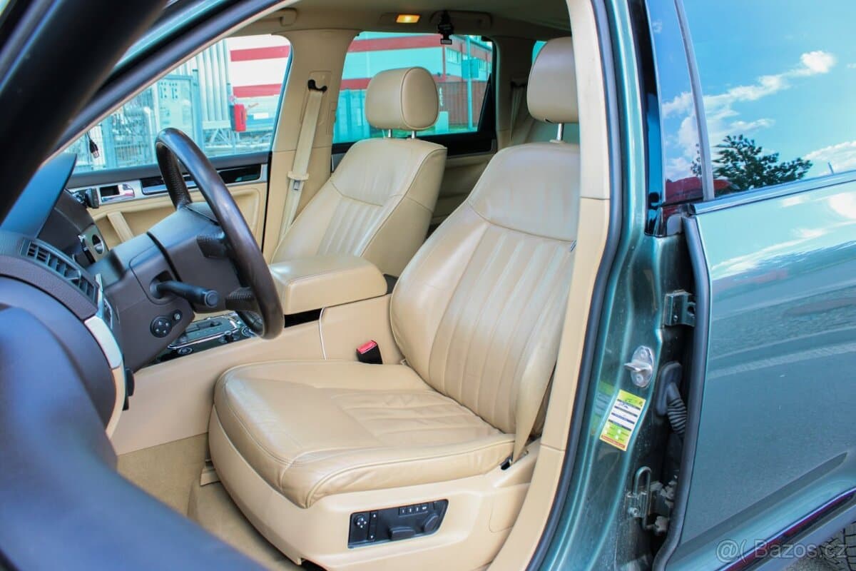 2008 Volkswagen TOUAREG - 8