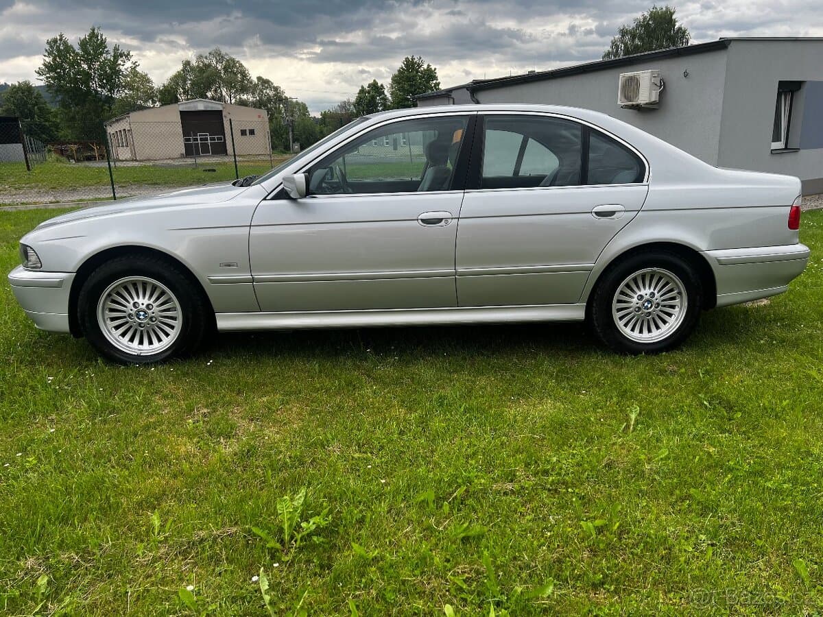 2001 BMW 5-SERIES - 8