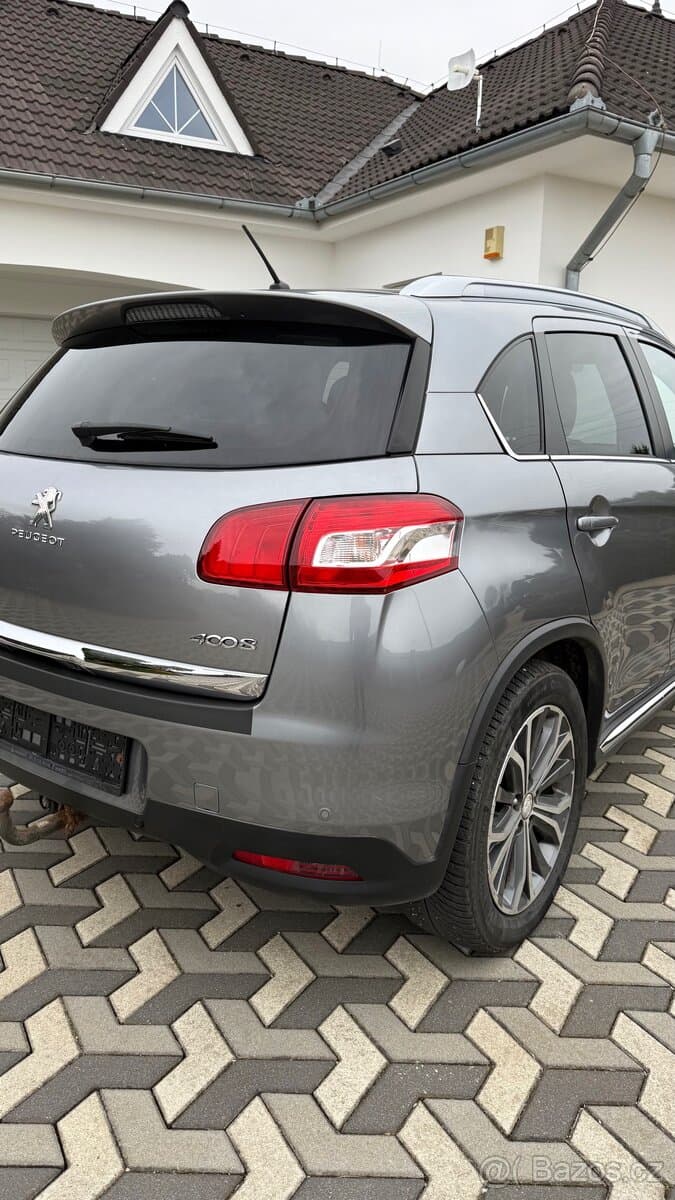 2013 Peugeot 4008 - 8