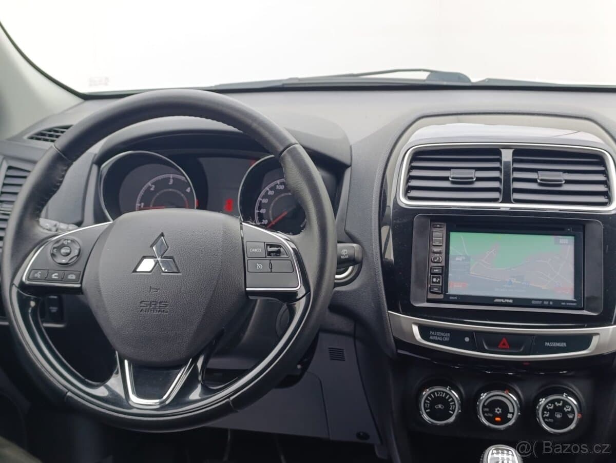 2016 Mitsubishi ASX - 8