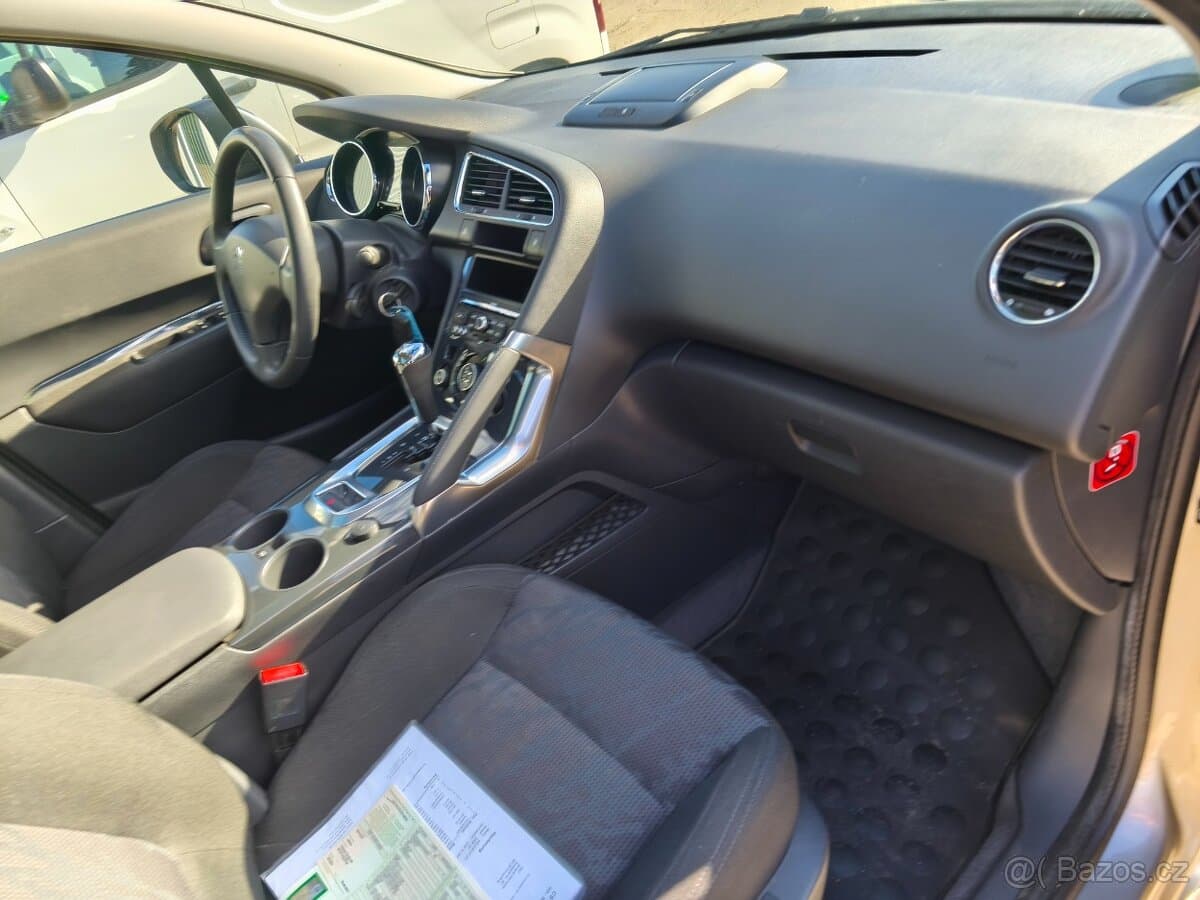 2011 Peugeot 3008 - 8