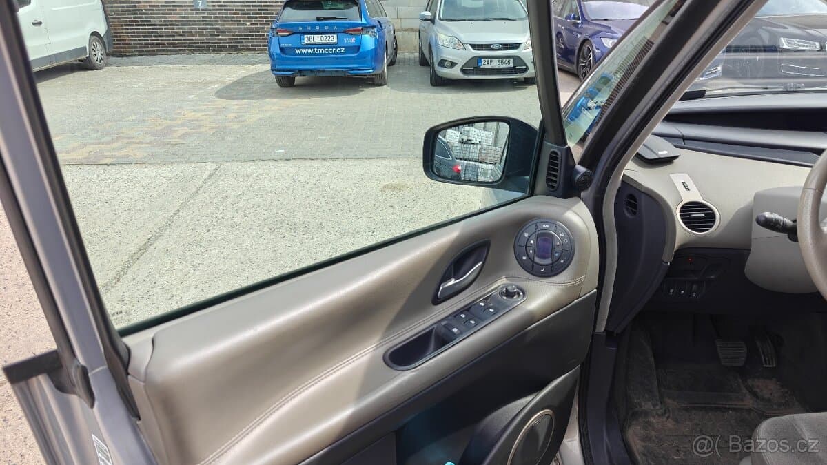 2005 Renault ESPACE - 8