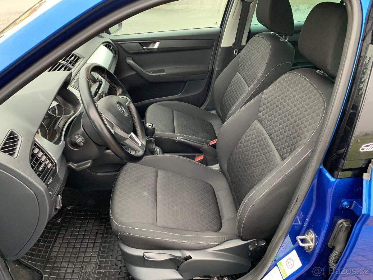 2015 Škoda FABIA - 8