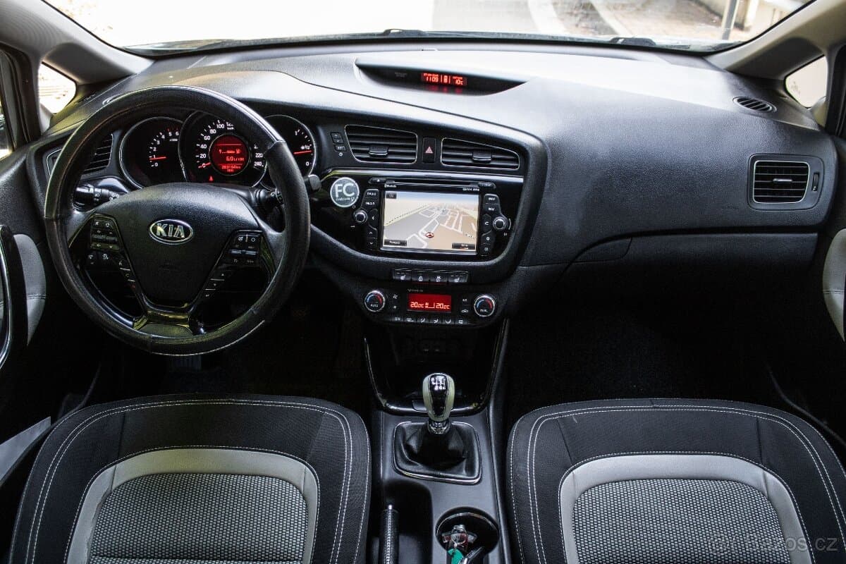 2015 Kia CEE'D - 8
